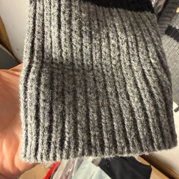 Pendleton WOMEN'S WESTERLEY CARDIGAN Grey and Black Size Medium Womens - Picture 5 of 9